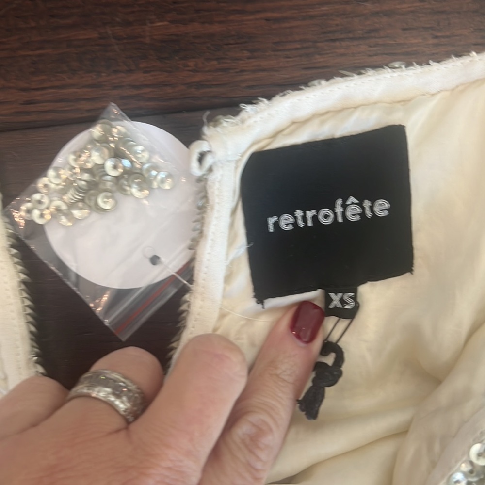 Retrofete gold dress open sleeve - Picture 6 of 6